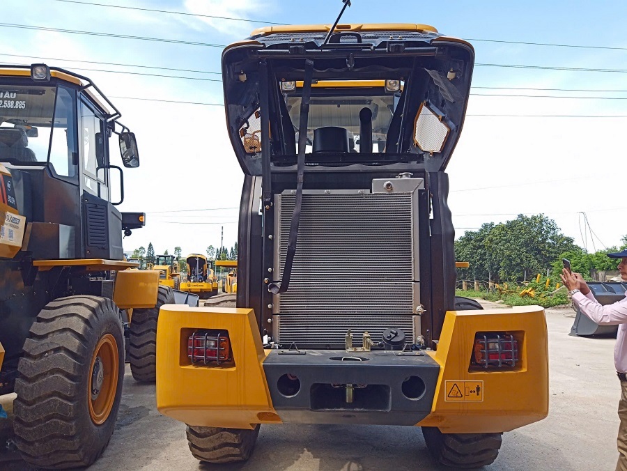 Máy xúc lật LiuGong CLG835H gầu 2.5m3 - Cty Hải Âu 