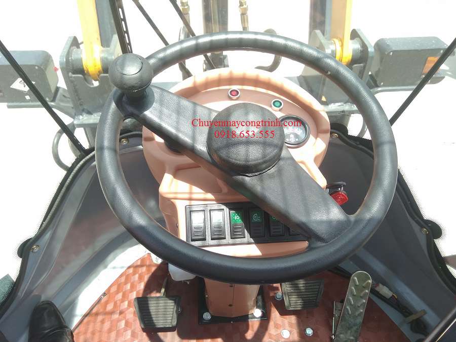 Máy xúc lật nhỏ JingYu ZL918 gầu 0.35m3 giá rẻ - Hải Âu
