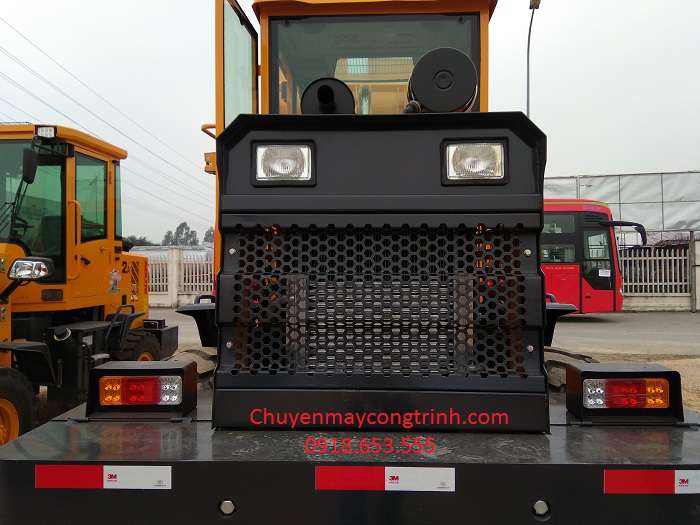 Máy xúc lật LaiGong ZL18T gầu 1m3 - xúc lật giá ưu đãi !