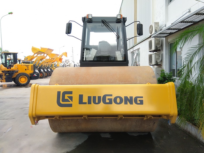Xe lu rung LiuGong CLG6114 - SP bán chạy nhất !