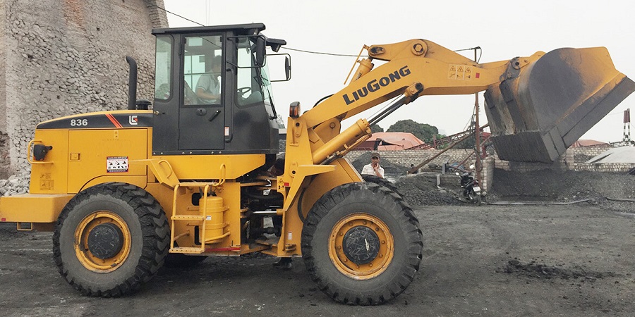 Máy xúc lật LIUGONG CLG836 gầu 1.7m3 - xúc lật LiuGong