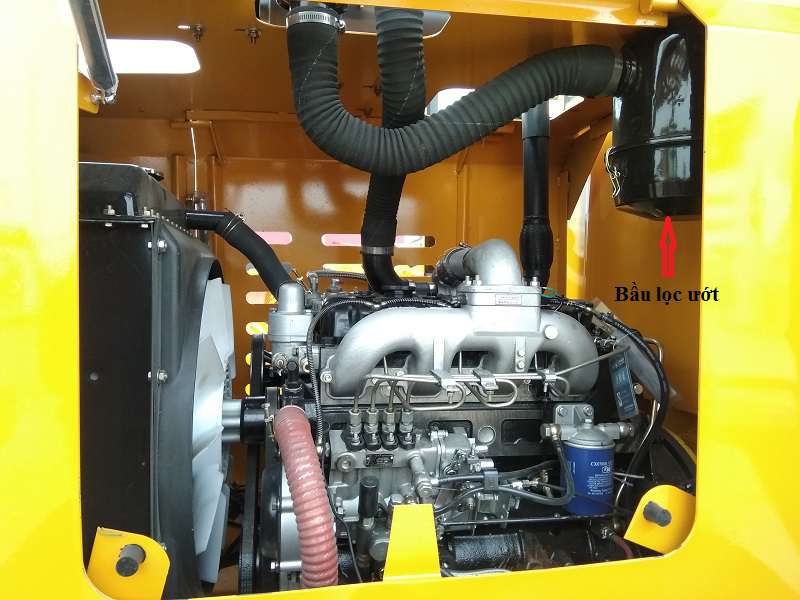 Máy xúc lật LaiGong ZL18T gầu 1m3 - xúc lật giá ưu đãi !