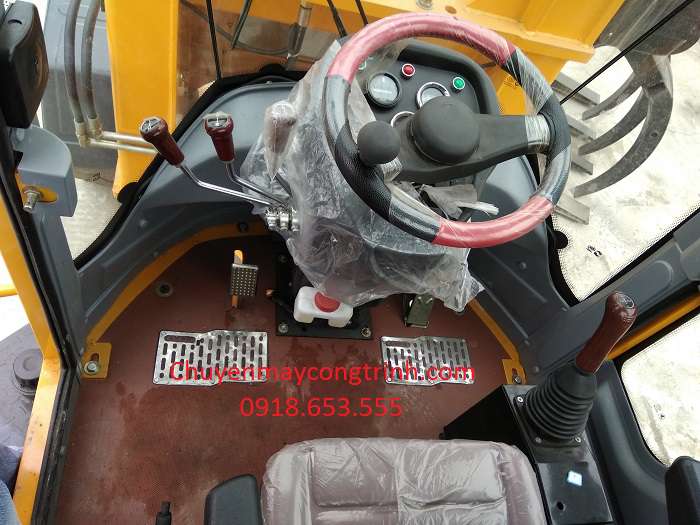 Máy xúc lật LaiGong ZL15LA cần dài 4.5m xúc nông sản