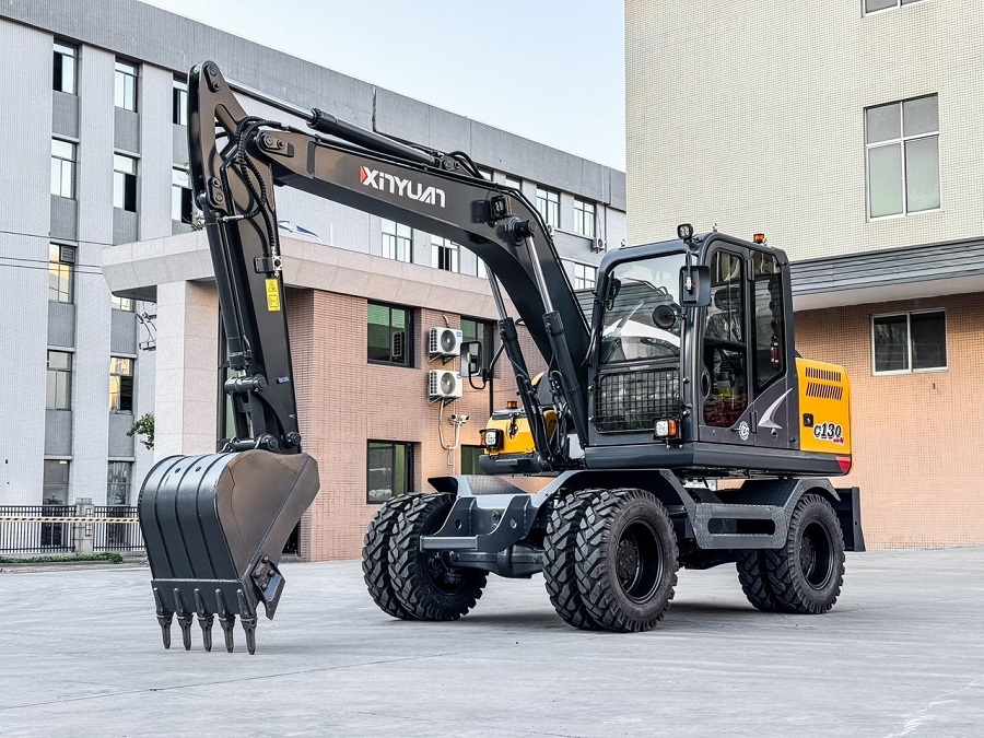 Xe Xúc Đào Bánh Lốp Mới Xinuyan XYC130 Gầu 0.5 khối - Hải Âu