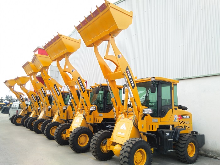 Giá Máy Xúc Lật Nhỏ, Mini Trung Quốc Mới 2025