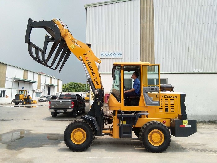 Máy xúc lật gắp gỗ Laigong ZL16T-LF ( SP bán chạy nhất )
