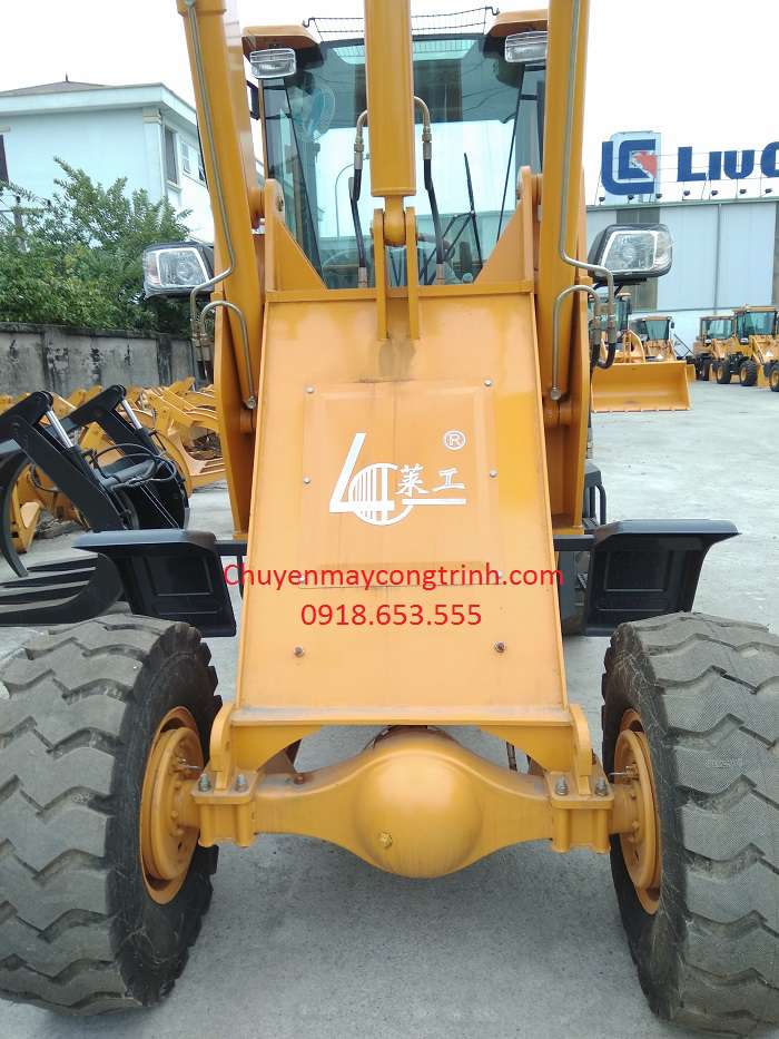 Máy xúc lật LaiGong ZL15LA cần dài 4.5m xúc nông sản