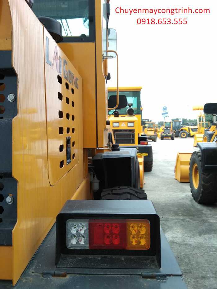 Máy xúc lật LaiGong ZL15 - gầu 5 tấc