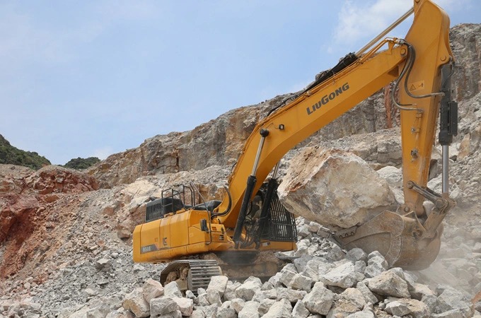 Máy Xúc Đào Bánh Xích LiuGong CLG952EHD Gầu 2.6 Khối Hải Âu
